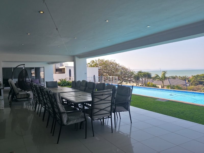 5 Bedroom Property for Sale in Jeffreys Bay Central Eastern Cape